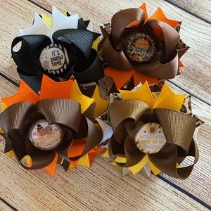 Double stacked pigtail bows